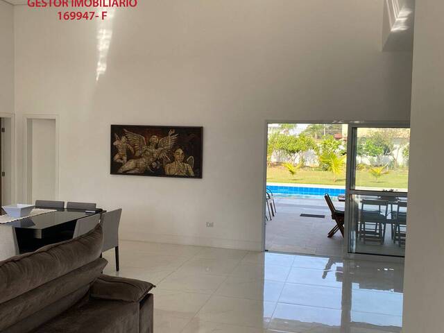 #1821 - Casa para Venda em Embu-Guaçu - SP