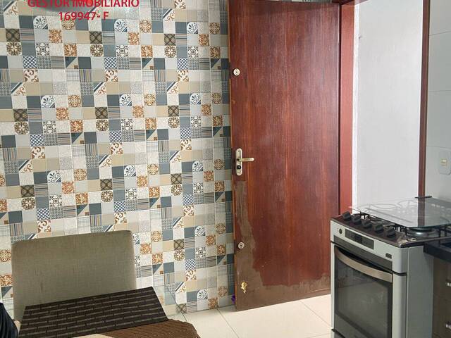 Casa para Venda em Taboão da Serra - 5